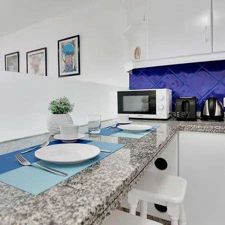 Michele Playa De Americas 아파트 *